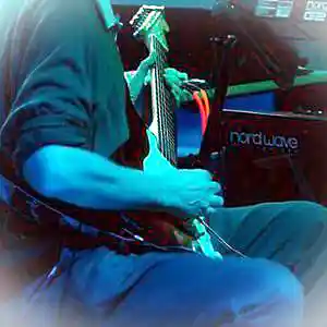 Picture for song 'Chase' by artist 'Garth Jones'