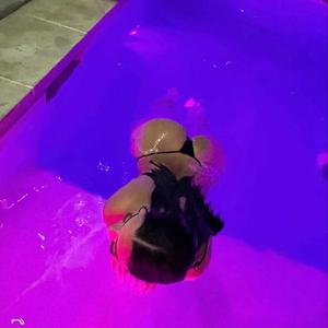 Picture for song 'VELVET (BUY 1 GET 1 FREE)' by artist 'edgarhilz'