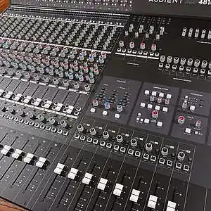 Picture for song 'One Step' by artist 'Thomas Shea'