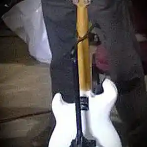 Picture for song 'Strawberry' by artist 'Garth Jones'