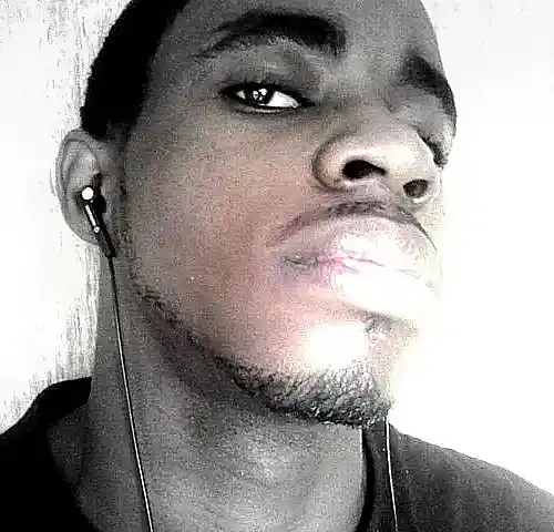Picture for song 'in LA' by artist 'veezy vee'