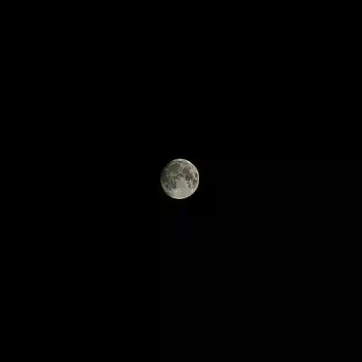 Picture for song 'i know' by artist 'WRLDitsmine'