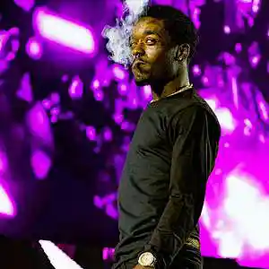 Picture for song 'hunnids' by artist 'prod. enzo'