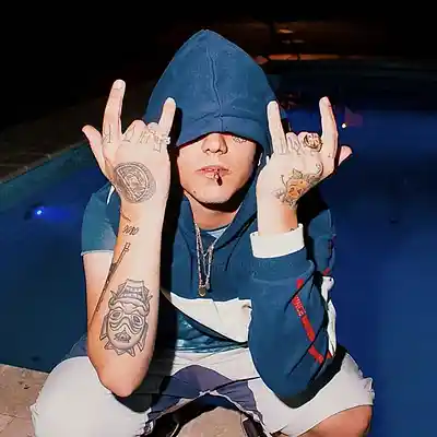 Picture for song '"Medusa" Hard Trap Type Beat Duki x Ysy A' by artist 'zlinky beatz'