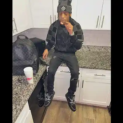 Picture for song '"Keep Going" - BUY 2 GET 1 FREE' by artist 'prodleavz'