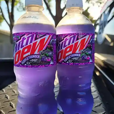 Picture for song 'Yn Jay x Detroit Type Beat - Outside' by artist '8xbeatz'