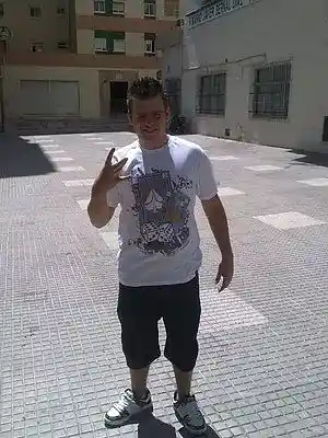 Picture for song 'base reggae.' by artist 'Broken SiLLenCe'