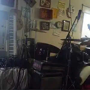 Picture for song 'Parachute' by artist 'Warren Project'