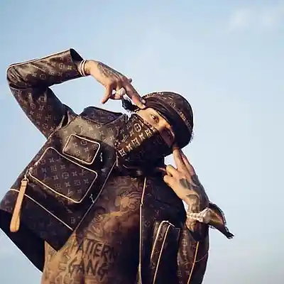 Picture for song 'BLACK FEVER' by artist 'HOLLYWOOD LEGEND PRODUCTIONS'