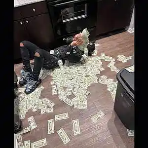 Picture for song '[FREE] SleazyWorld Go Type Beat "Spazz Out"' by artist 'prodleavz'