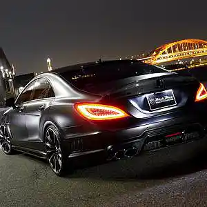 Picture for song 'detroit' by artist 'EmberlLika'