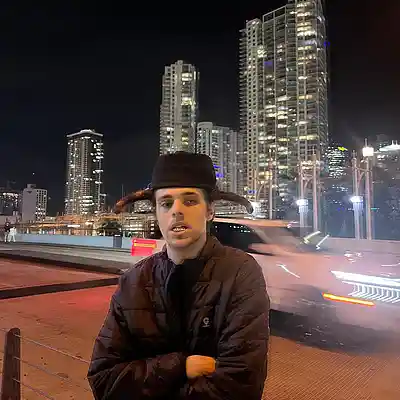 Picture for song 'BLP Kosher Type Beat - Off White' by artist '8xbeatz'