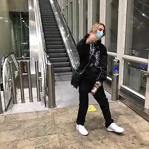 Picture for song 'don't care' by artist 'prod. enzo'