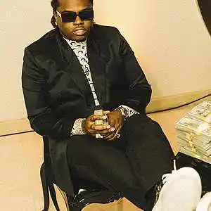Picture for song 'Gold Stacks' by artist 'Diamond Max'