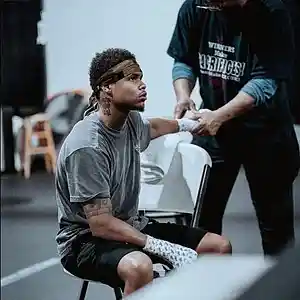 Picture for song 'THE WARM UP' by artist 'Nick Vanelli'