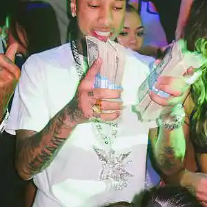 Picture for song 'A Perfect Ocean Flow' by artist 'Brentin Davis Beats'