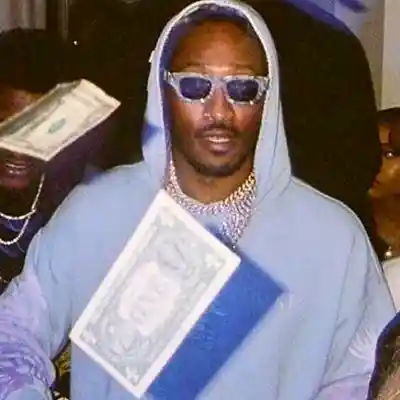 Picture for song 'Never Defeated' by artist 'RicandThadeus'