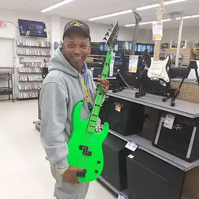 Picture for song 'Give Praises (1997 Original Mix)' by artist 'Zaimick Milhouse'