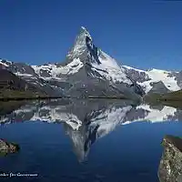 Picture for song 'Rainbow Cristal Shards - Mountain' by artist 'Rainbow Crystal Shards'