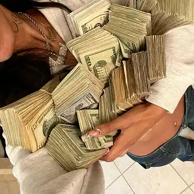 Picture for song '2000's R&B Type Beat - I Get Money' by artist 'Matteuzin'
