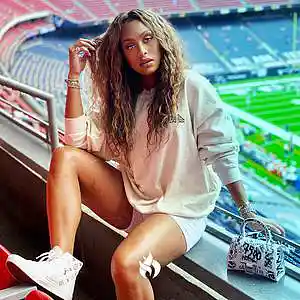 Picture for song 'Chrome' by artist 'MadReal'