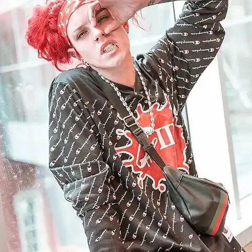 Picture for song 'Show & Tell - Chelzzz.mp3' by artist 'Chelzzz'