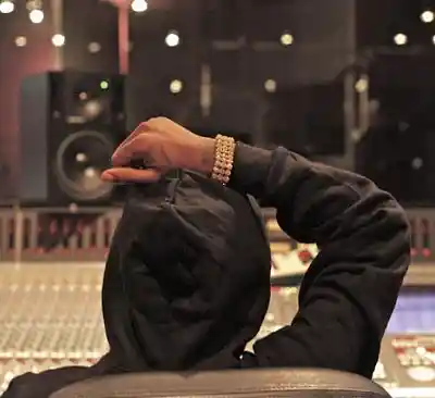 Picture for song 'Blur' by artist 'BELUGA MUZIK'