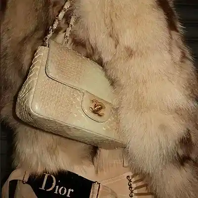 Picture for song 'chill trap beat - Chill 110bpm c#min' by artist 'PROD. DUUSEI'