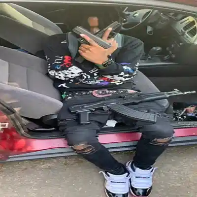 Picture for song 'Mr. Banks' by artist 'eeVon Makes Beats'