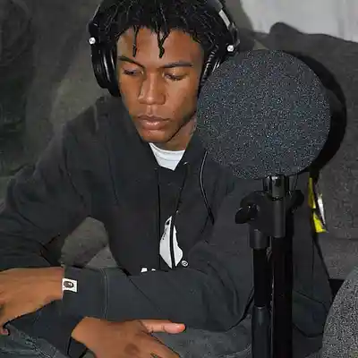 Picture for song 'Glokk40Spaz Type Beat - "Over"' by artist 'prodByj0nikz'