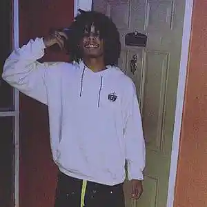 Picture for song 'Sauce' by artist 'squalo beats'