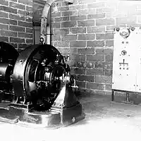 Picture for song 'factory divertimento' by artist 'Manfred's Mirror'