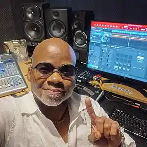 Picture for song 'Latin Guitaro Setz 84' by artist 'Rob Gee Da' Produsa'