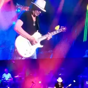 Picture for song '7 - Tribute to Carlos Santana (M. Lochtenknapper)' by artist 'Mario Lochtenknapper'