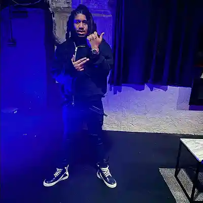 Picture for song 'Ot7 Quanny x Skrilla Type Beat-"Private Jet"' by artist 'MP3Meech'