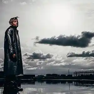 Picture for song 'Heart In Pieces(Free DL)' by artist 'DeeFom'