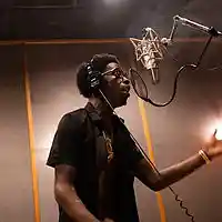Picture for song '(Still Grinding)' by artist 'Loyaltee'