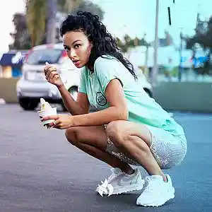 Picture for song 'Momentum' by artist 'MadReal'