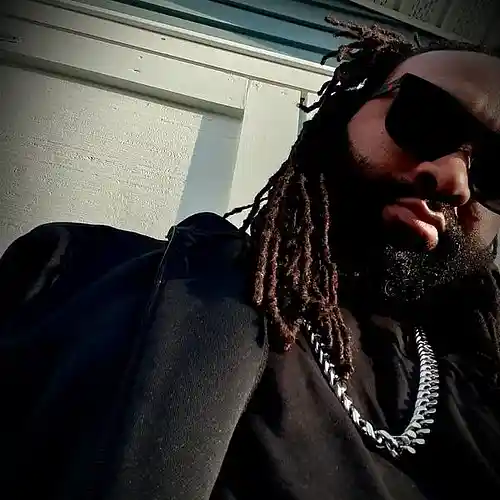 Picture for song 'The Look' by artist 'viBREtions Music Lab'