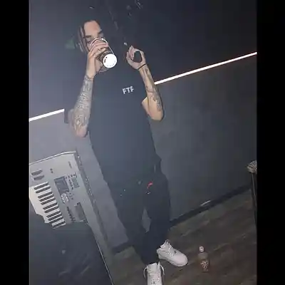 Picture for song '"Know Know" - BUY 2 GET 1 FREE' by artist 'prodleavz'