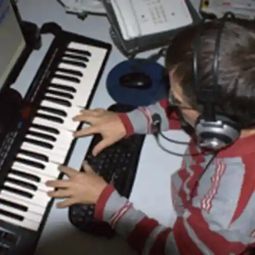 Picture for song '05-Fischtanz' by artist 'Buggi'