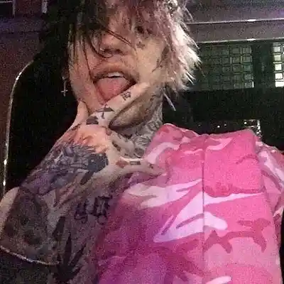 Picture for song '"GREEN EYES" LIL PEEP TYPE BEAT' by artist 'Guinosbeatproducer'