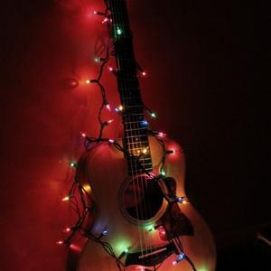 Picture for song 'Acoustic Christmas' by artist 'Michael Bennett'