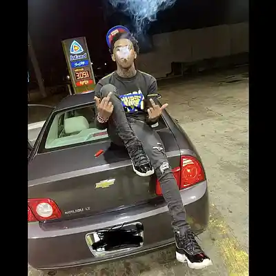 Picture for song '"Knock Knock" - BUY 2 GET 1 FREE' by artist 'prodleavz'