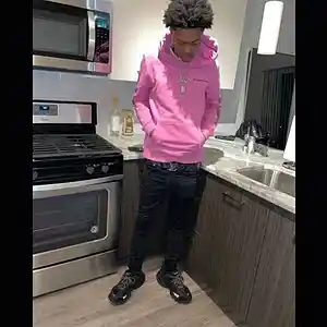 Picture for song '[FREE] Big Yavo x TLE Cinco Type Beat' by artist 'prodleavz'