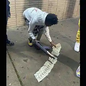 Picture for song '[FREE] SleazyWorld Go Type Beat "Shoot At Opps"' by artist 'prodleavz'