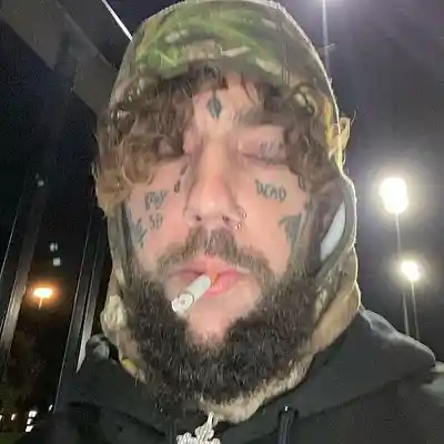 Song picture of 'Reflections (SuicideboyS Type Beat)'
