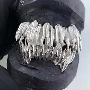 Picture for song 'Yeat x Kankan - Teeth' by artist 'wayudance'