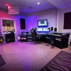 Picture for song 'King Of Beatz (Buy 1 Get 2 Free)' by artist 'JamminBeatz (Buy 1 get 2 Free)'