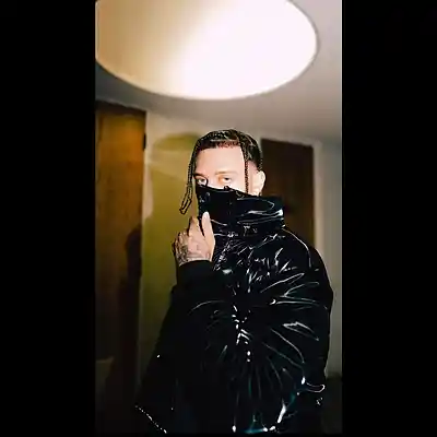 Picture for song '(FREE) Jhayco x Omar Courtz Type Beat ESENCIA [R' by artist 'ProdSlupiii'